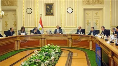 رئيس الوزراء يعقد اجتماعا للإعداد لمؤتمر الشباب بالإسماعيلية‎ (صور)