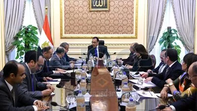 الحكومة تشكل لجنة تنسيقية لتوفير السلع الاستراتيجية بأسعار مناسبة