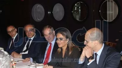سحر نصر تلتقي عددا من ممثلي البنوك الاستثمارية الأمريكية في نيويورك