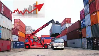 ارتفاع حجم الصادرات البترولية 10,8 % لتصل إلى 2,2 % خلال شهر مارس