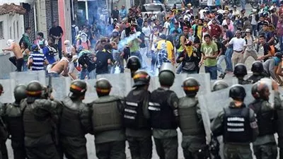 ارتفاع عدد ضحايا المظاهرات ضد الرئيس الفنزويلي لـ 26 قتيلاً