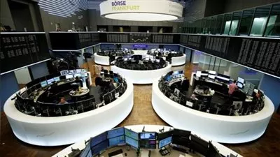 انخفاض الأسهم الأوروبية بمستهل التعاملات 