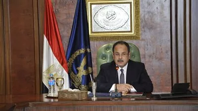 الداخلية تبعد اثنين من الأجانب خارج البلاد لأسباب تتعلق بالصالح العام