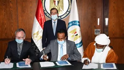 توقيع 10 عقود جديدة للبحث عن الذهب باستثمارات 11 مليون دولار