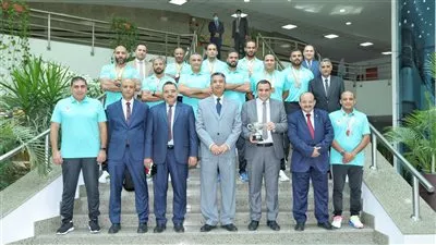 تكريم فريق البريد للمصارعة بعد حصوله على بطولة العظماء الخمسة الدولية