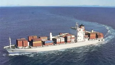 ميناء غرب بورسعيد يستقبل 3364 طن حديد