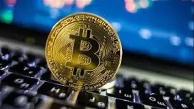 البيتكوين ترتفع لمستوى قياسي جديد أعلى 56 ألف دولار