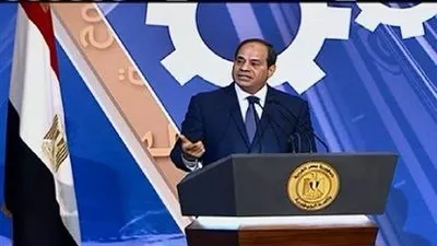 السيسي يعلن دعم العمال بـ100 مليون جنيه من حساب 