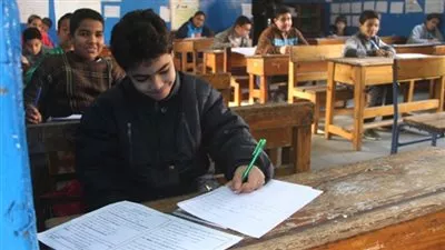 بدء امتحانات نهاية العام بمدارس الجيزة الابتدائية والإعدادية غدا