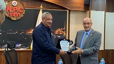 بنك ناصر الاجتماعي يوقع بروتوكولي تعاون مع «النصر للبترول» و«السويس للبترول»