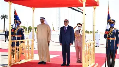 السيسي يستقبل محمد بن زايد رئيس دولة الإمارات بمدينة العلمين 
