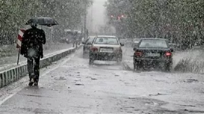 منخفض جوي.. موجة جديدة من الأمطار تبدأ غدًا