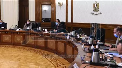 رئيس الوزراء يستعرض ملامح الخطة الاستثمارية لعام 2021-2022