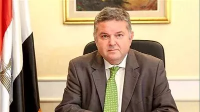 «قطاع الأعمال» توضح الحقائق بشأن تطوير فندق شبرد