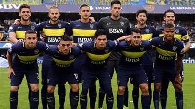بوكا جونيورز يواجه ريفر بليت 10 مساءً فى لقاء حسم 