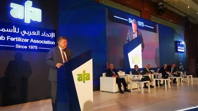 «توفيق»: دراسة إدراج الأمونيا الخضراء بمشروعات مصانع النصر والدلتا و«كيما 1»