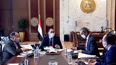 رئيس الوزراء يتابع موقف تنفيذ خطة وموازنة مشروعات «الاتصالات»