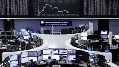 الأسهم الأوروبية بأعلى مستوى في 21 شهرا