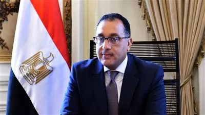 رئيس الوزراء يتابع مع وزيرة الصحة موقف المشروعات فى شمال وجنوب سيناء