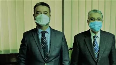 «شاكر» يبحث مع الوكالة الدولية للطاقة المتجددة التحضير لمؤتمر COP27