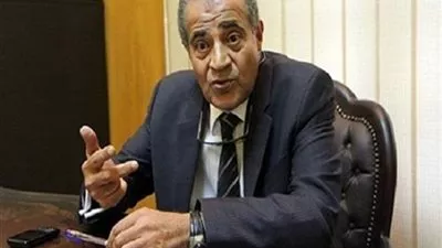 وزير التموين يفتتح معرض 