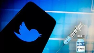 «تويتر» تبدأ تصنيف التغريدات المضللة حول لقاحات كورونا