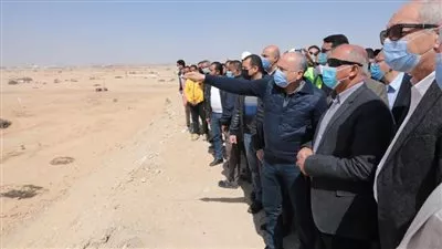 تشكيل لجنة برئاسة «الوزير» لإدارة مشروع تطوير ميناء السحنة