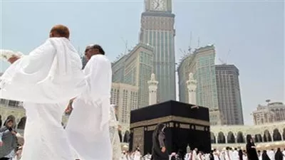  خاص| انطلاق أولى رحلات العمرة بمطار القاهرة.. اليوم