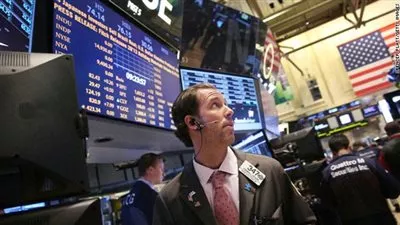 أسهم أمريكا تفتح منخفضة بعد صدور بيانات التضخم