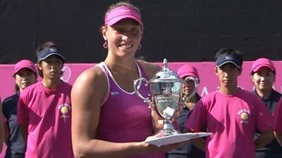 البلجيكية فيكماير تحرز لقب بطولة اليابان المفتوحة للتنس