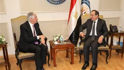 الملا يبحث مع «المؤسسة الدولية الإسلامية لتمويل التجارة» برامج التمويل للعام الحالي 