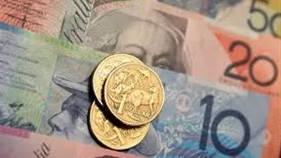 الدولار الاسترالي يتراجع والاسترليني يهبط والأنظار على المركزي الأوروبي