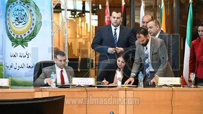 شراكة بين 