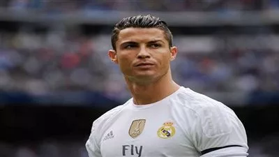 رونالدو يلحق برقم قياسي 