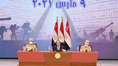 السيسى يوجه التحية لرجال القوات المسلحة المرابطين على كل شبر في مصر