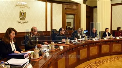 الحكومة توافق على قرض بـ350 مليون يورو من بنك الاستثمار الأوروربي