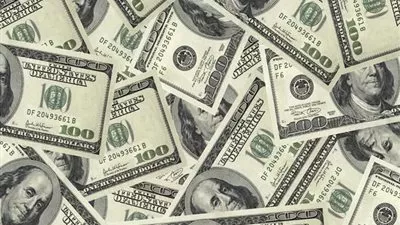 الدولار يسجل اليوم 783 قرشًا..واليورو 8,73 جنيهاً