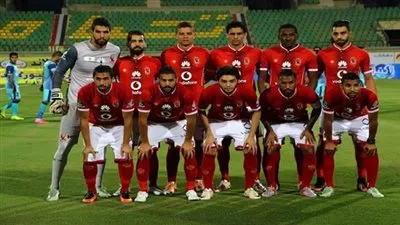 الليلة.. الأهلي يتحدى المقاصة لحسم  الدوري