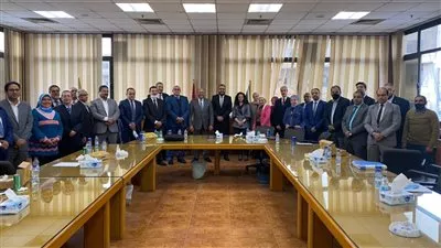 «المالية» و«الضرائب» تعملان على تغيير ثقافة ومنهجية التعامل مع الممولين
