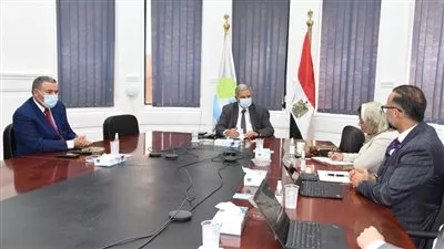 مصر تبحث مع «مصدر» الإماراتية سبل التعاون فى مجال تحلية المياه