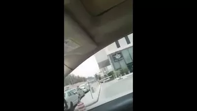 مصرع وإصابة 3 أشخاص في إطلاق نار داخل مجمع مدارس بالسعودية (فيديو)