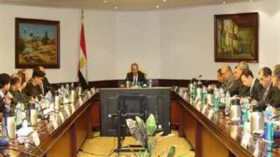 وزير الاتصالات يناقش برنامج عمل استراتيجية الأمن السيبراني