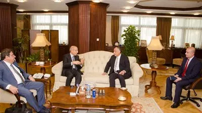 محافظ البنك المركزى يبحث مع نظيره الليبى سبل دعم التعاون المشترك