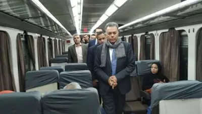  وزير النقل يتابع معدلات تنفيذ مشروع تطوير نظم إشارات السكك الحديدية