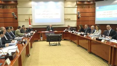 تفاصيل لقاء شريف إسماعيل والمجموعة الوزارية الاقتصادية