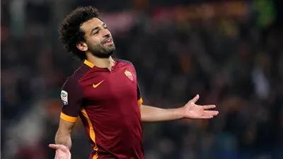 أنباء عن تعثر انتقال صلاح إلى ليفربول