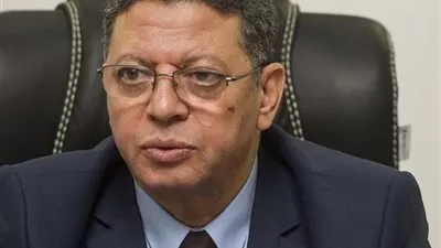 عمال شركة 