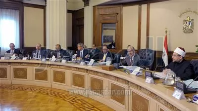 مجلس الوزراء يفسخ عقد محطة الحاويات مع شركة 