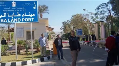 منفذ طابا يستقبل 337 سائحًا.. وميناء نويبع 1228 راكبًا