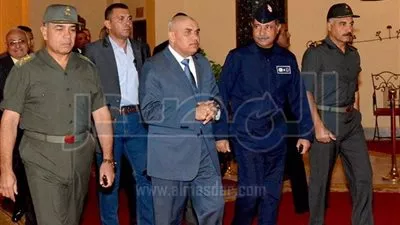 وزير الدفاع يعود إلى مصر بعد انتهاء زيارته الرسمية لأسبانيا
